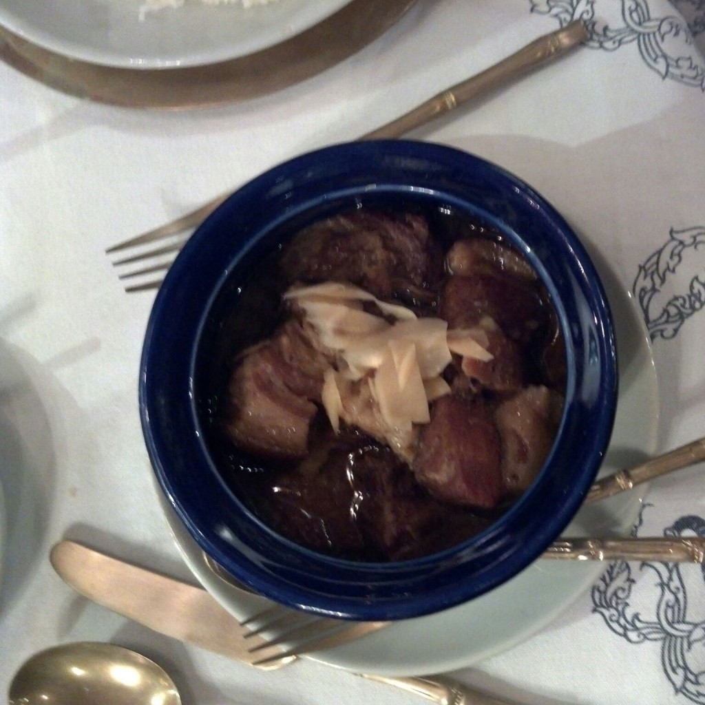 Moo Hong